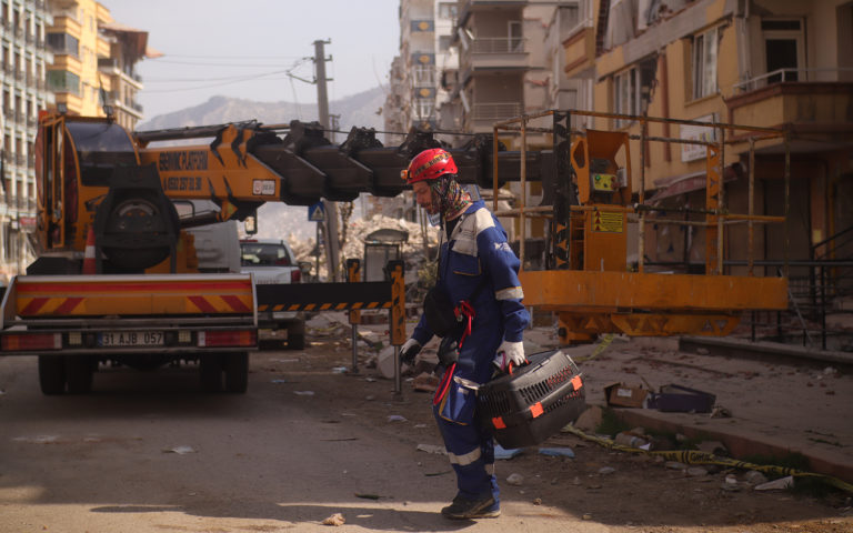 Interview: Vier Wochen im Erdbebengebiet